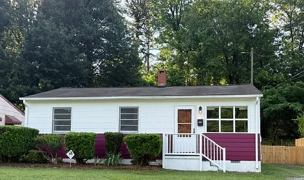 1012 Meadowbrook Blvd — Photo 1