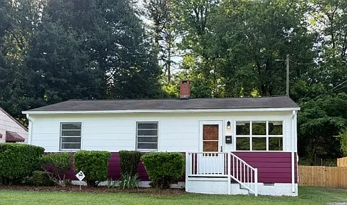 1012 Meadowbrook Blvd Photo 1