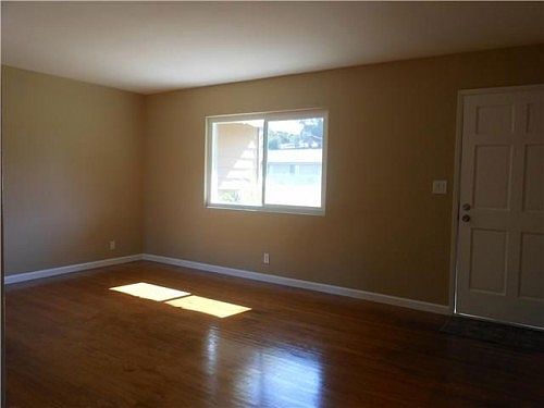 5th image of 1259 Cinchona St