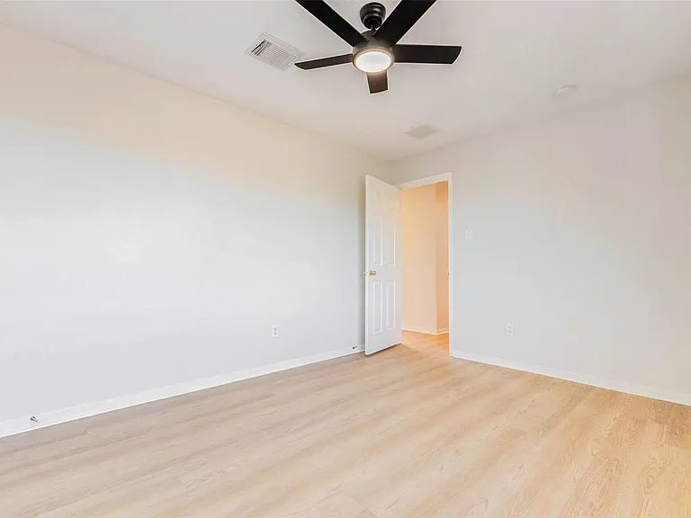 5318 Cilantro Ln — Photo 36