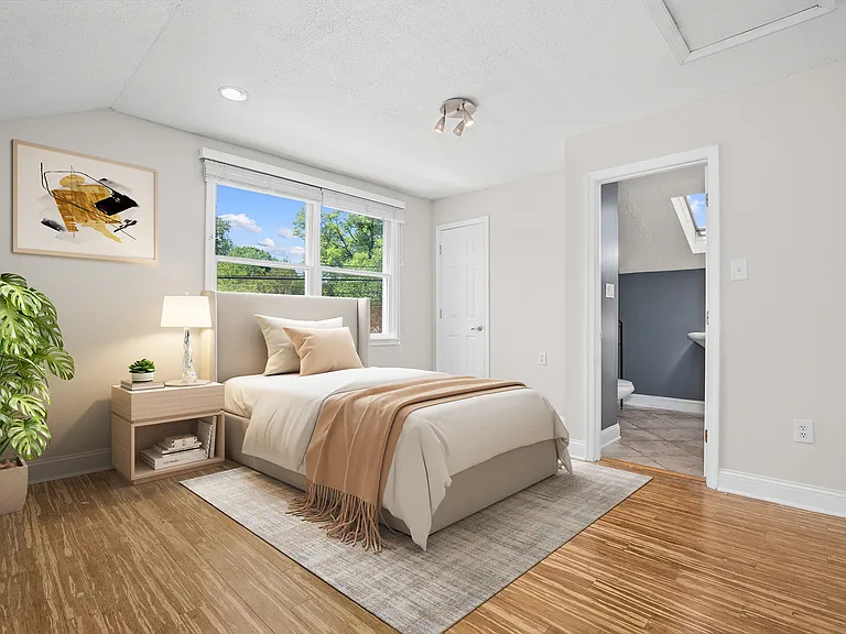 201 Edgewater Dr #B — Photo 7