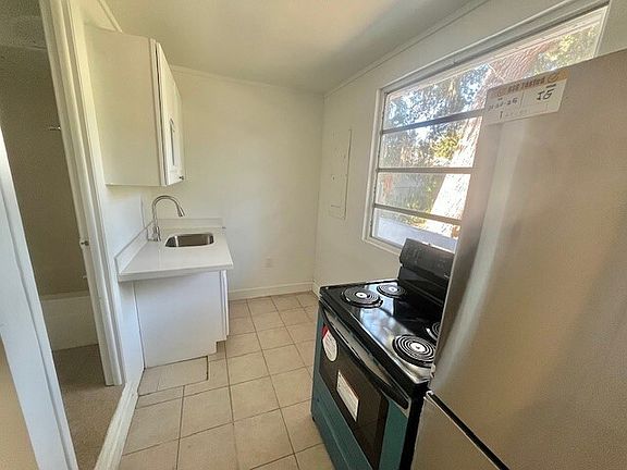 5th image of 23076 Central Ave #11494061