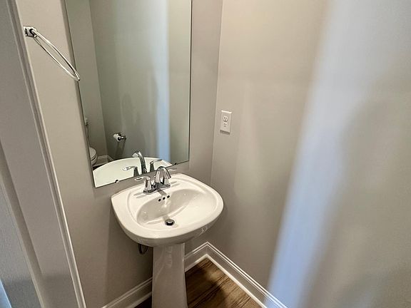5th image of 2505 Blue Crane Cir #102