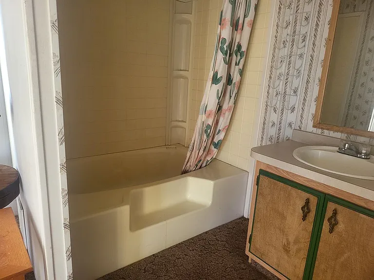 32 Front St #4 — Photo 8