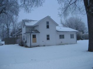 604 Stuart Ave, Crookston, MN 56716