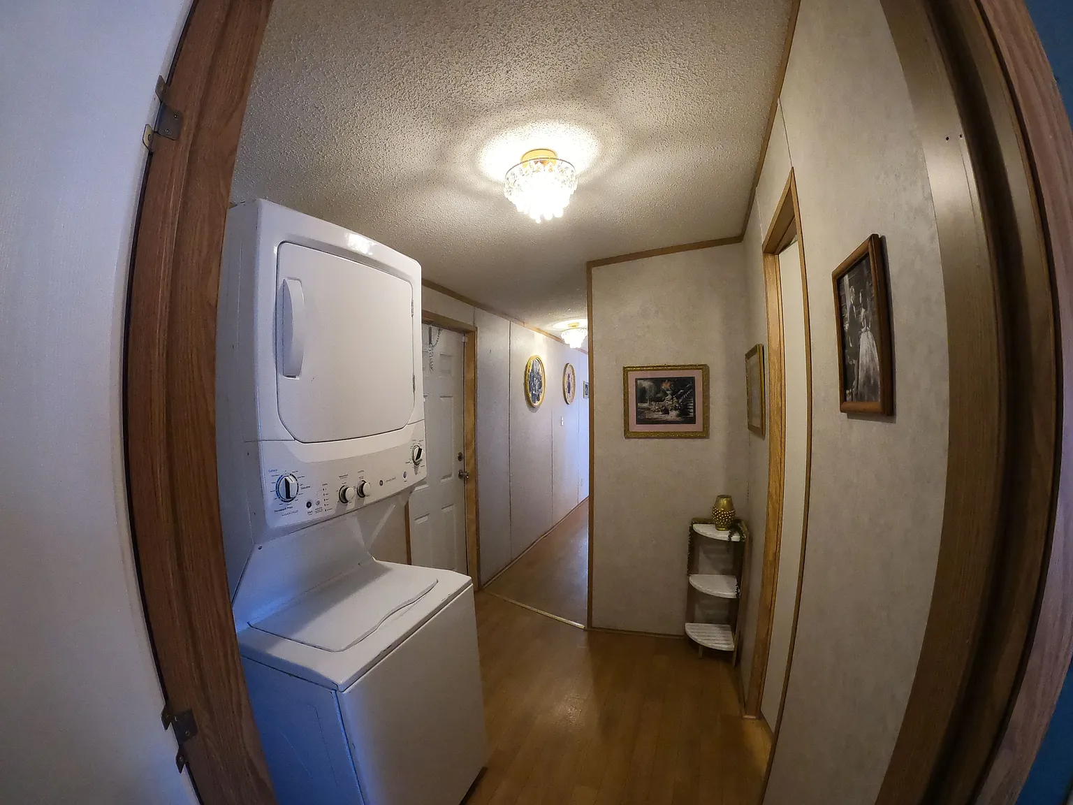 2 bed, 1.0 bath, 900 sqft, $1,599 — Photo 4