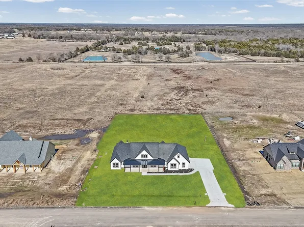 3093 Willow Rd, Celeste, TX 75423