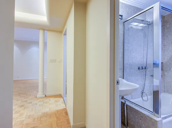 110-34 73rd Road image 17 of 31