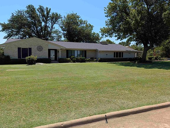 3rd image of 4113 Rivercrest Dr