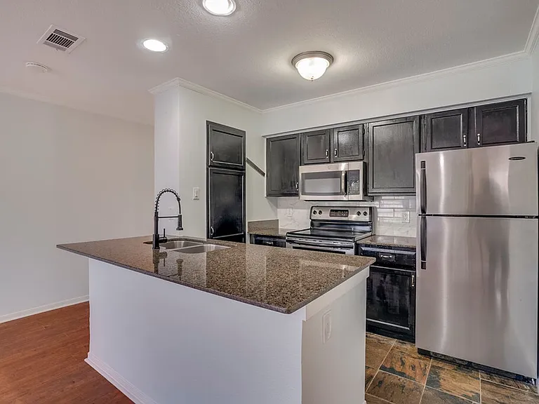 8888 Tallwood Dr #2206 — Photo 7