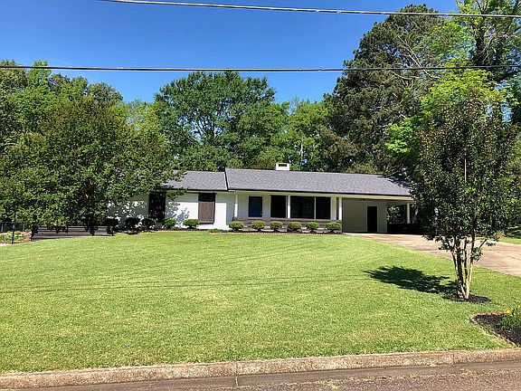 Limewashed Brick & Trim