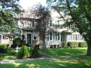 101 W 6th St, Milledgeville, IL 61051