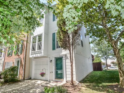 21956 Box Car Sq, Sterling, VA, 20166