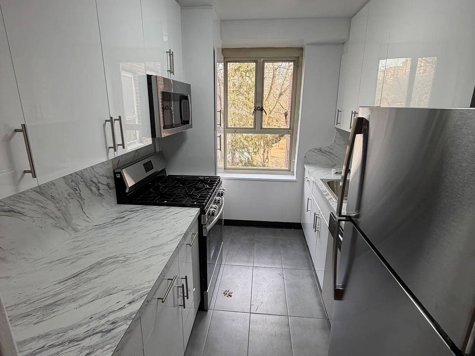 Ccc, Fresh Meadows — Photo 3