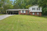 Windemere Cir-S0110-001.jpg