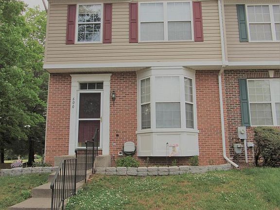2nd image of 600 Emmy Dee Dr