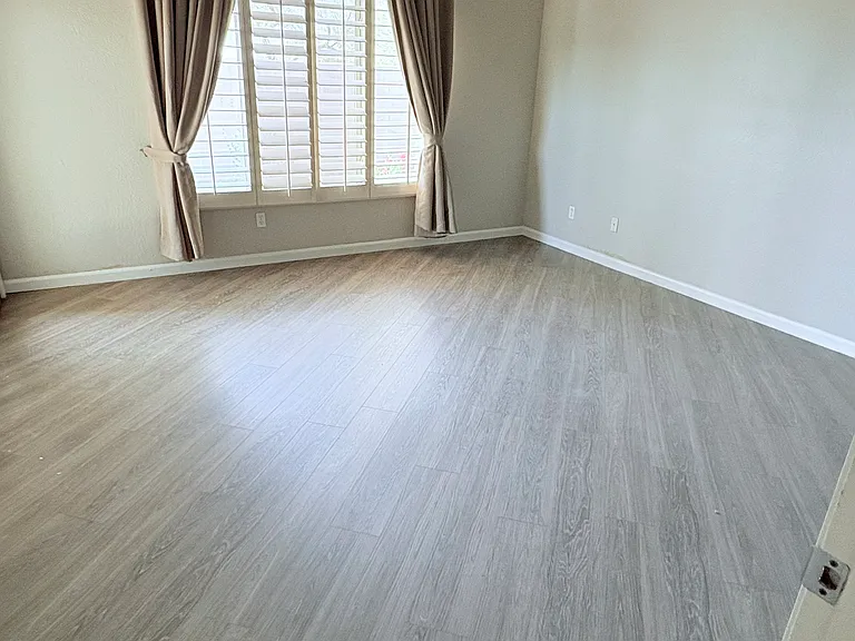 20802 Grayhawk Dr #1085 — Photo 16