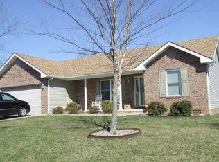 158 Swiss Stone Way E, Mount Sterling, KY 40353