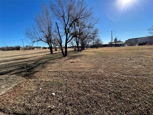 720 NE 28th St Lot 1-004, Oklahoma City, OK 73105