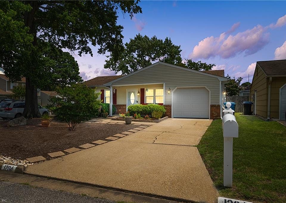 1st image of 1204 Rockwood Ct