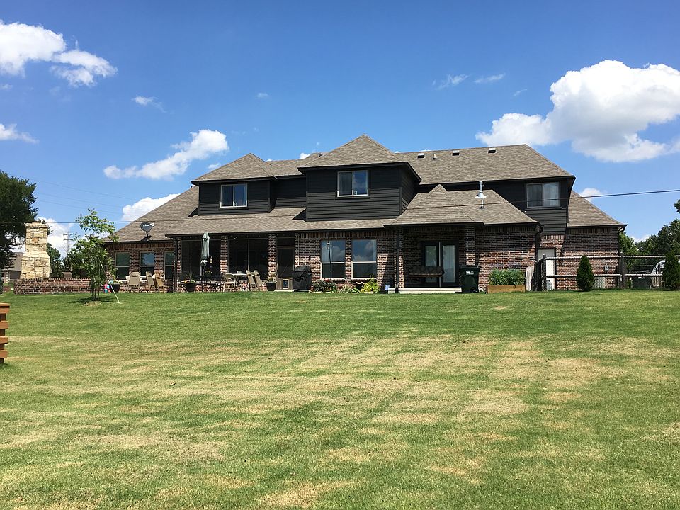 2nd image of 11110 S 55th West Ave