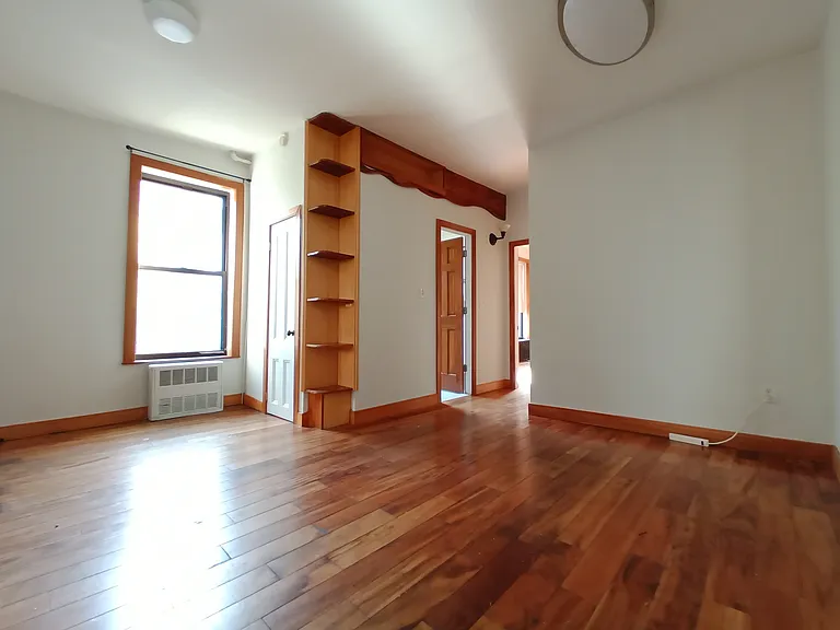 1183 Bedford Ave #2 — Photo 4