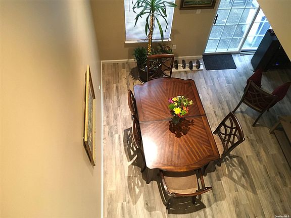 5th image of 172 Gothic Cir #172