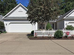 6907 Savannah Dr, North Ridgeville, OH 44039