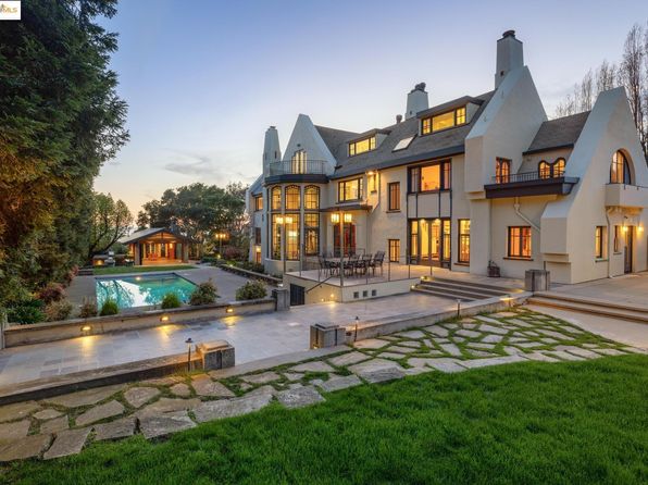 227 Tunnel Rd, Berkeley, CA 94705