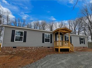 859 Mountain Ridge Dr, Dahlonega, GA 30533