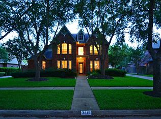 3815 Hogan Ct, Sugar Land, TX 77479