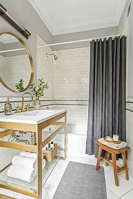 Sold by Christie's International Real Estate Group, LLC | media 14