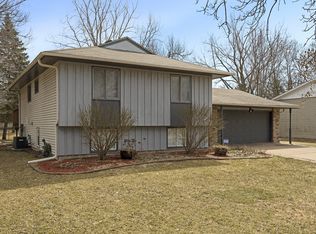 2124 103rd Ave NW, Coon Rapids, MN 55433