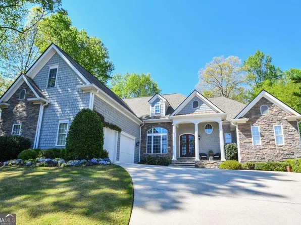 3036 Hickory Hills Dr, Gainesville, GA 30506