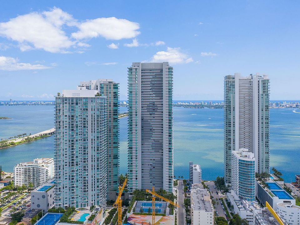 1st image of 480 NE 31st Street #3802