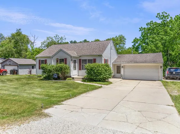 7015 Cliffside DRIVE, Racine, WI 53402