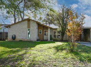 624 Pecan Dr, Schertz, TX 78154