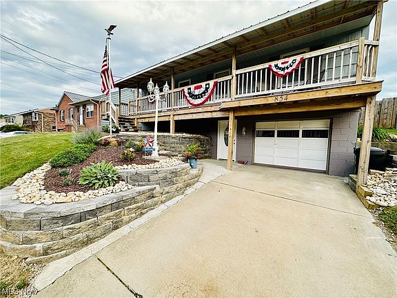 2nd image of 854 Donegal Dr