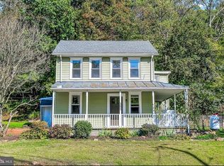 1221 Piketown Rd, Harrisburg, PA 17112