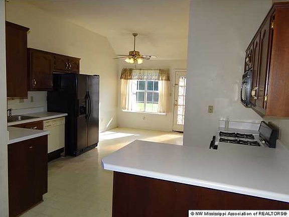 4th image of 5534 Steffani Dr