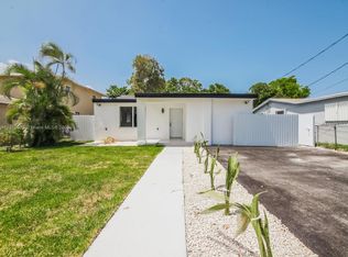4425 SW 21st St, West Park, FL 33023