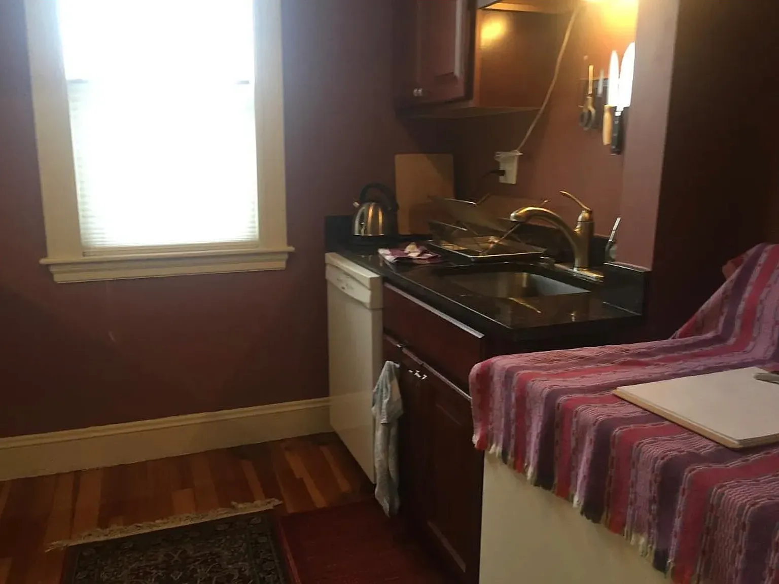 3 bed, 1700 sqft, $3,000 — Photo 3