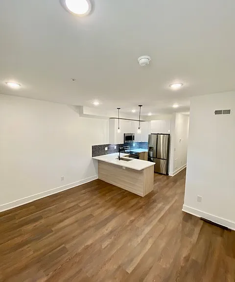 4059 Olive St #1 — Photo 2