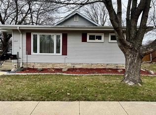 1717 W Grand Ave, Beloit, WI 53511