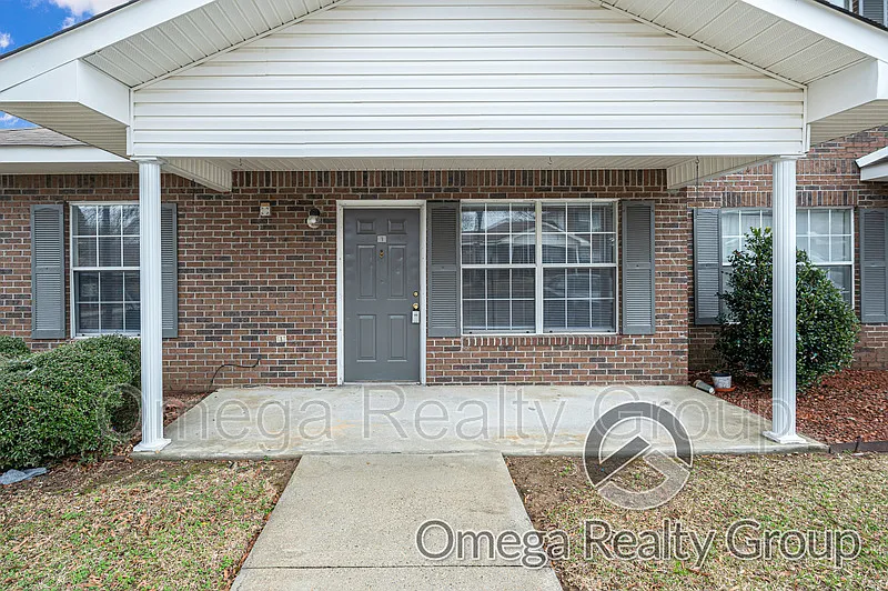 100 Egg And Butter Rd — Photo 3