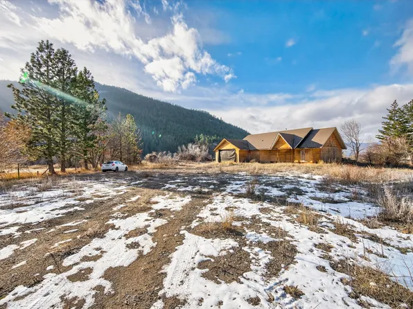 390 Marshall Rd, Merritt, BC V1K 1N4