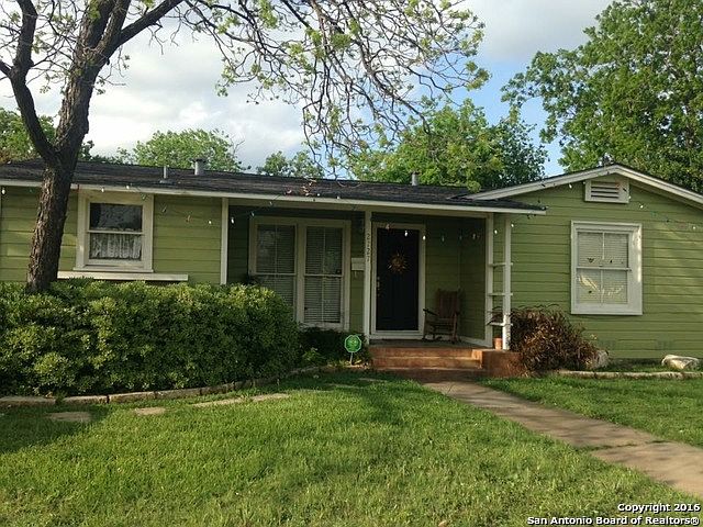 1st image of 2727 W Woodlawn Ave