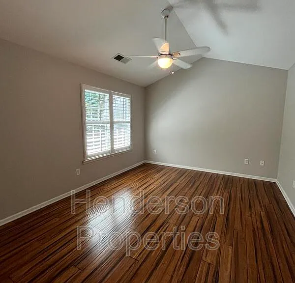 9330 Timothy Ct — Photo 14