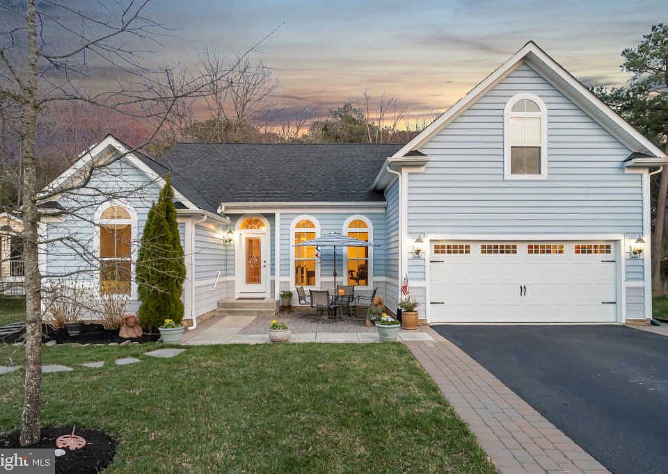 1st image of 37578 Worcester Dr