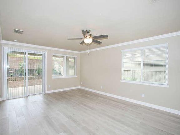 3rd image of 2933 Black Hawk Ln